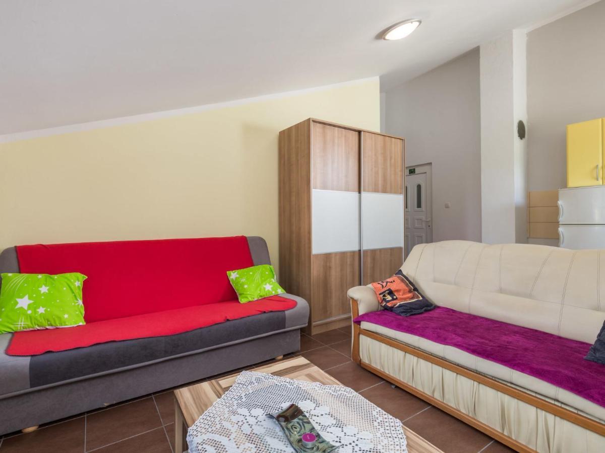 Holiday Home Radmila - Mlk137 By Interhome Šilo Екстериор снимка